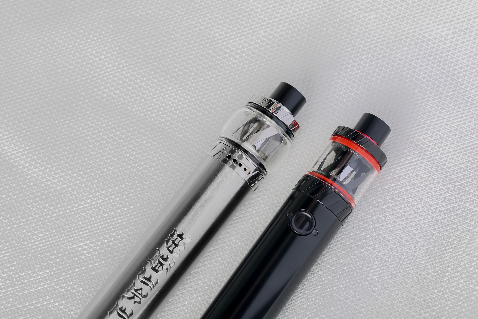 What is the difference between smoking and vaping